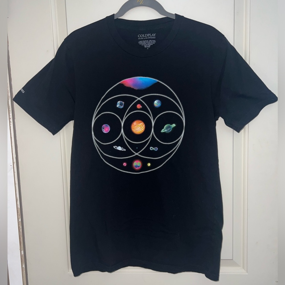 Coldplay 2021 Music of the Spheres Tour Concert T-Shirt Unisex Size Medium EUC